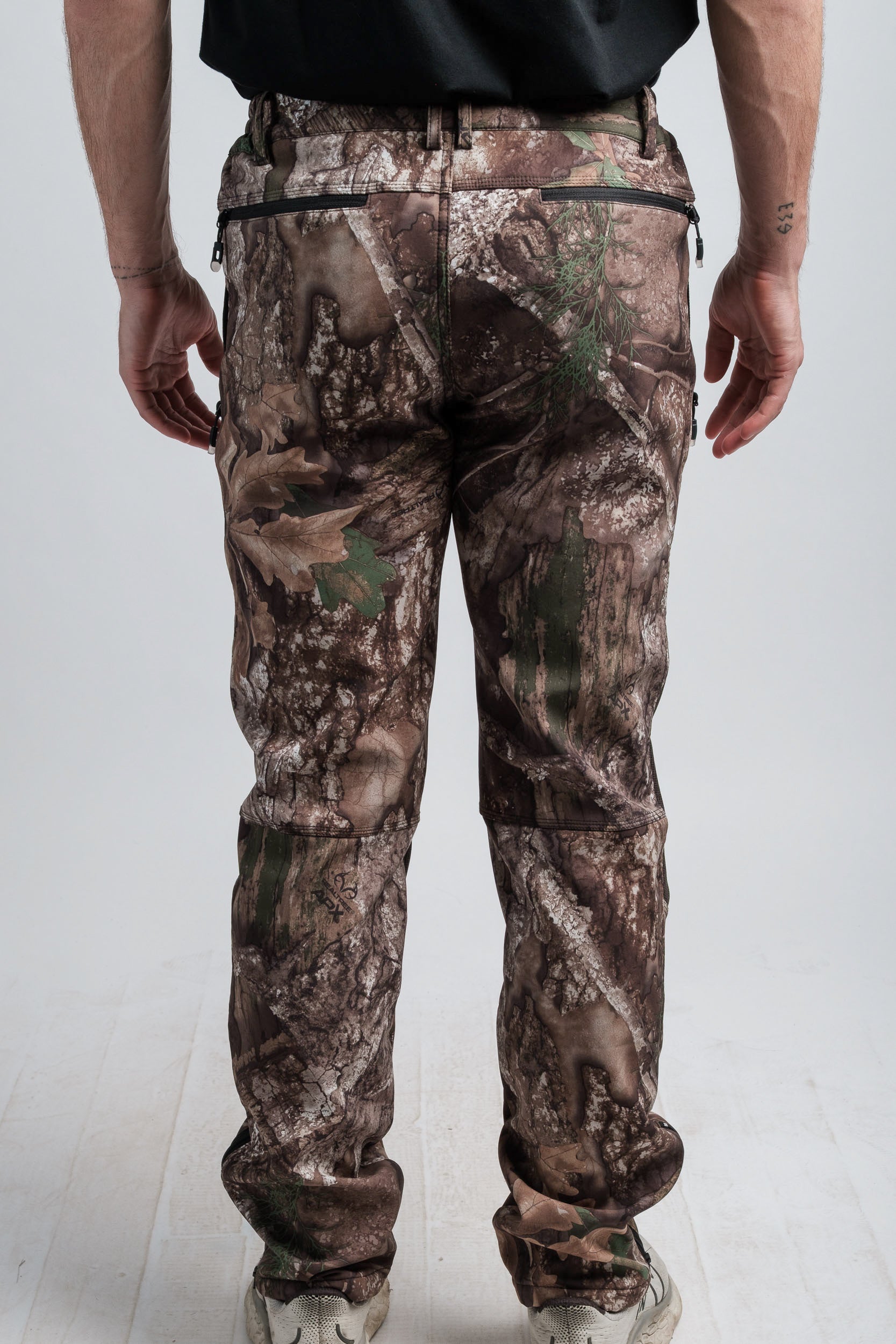Northbound Gear Men's Adventure Water Resistant Pants - Camo